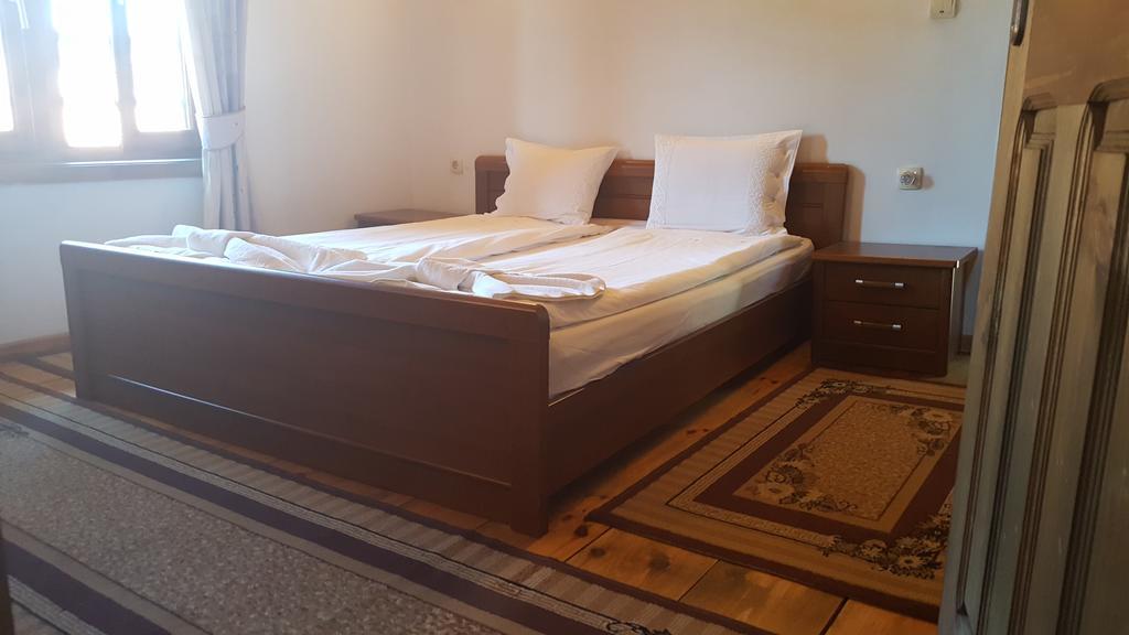 Guest House Lina Копривштица Экстерьер фото
